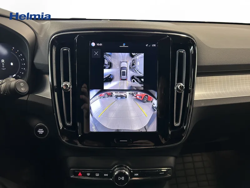 Bild 13 av 18 – Volvo XC40 B3 FWD Bensin Plus Dark