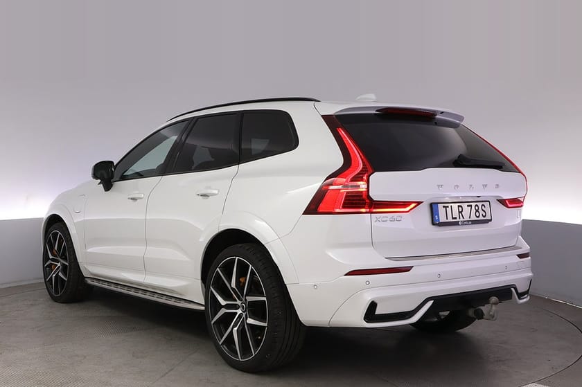Bild 4 av Volvo XC60 T8 AWD Polestar Engineered Pano B&W 360 HUD Minne