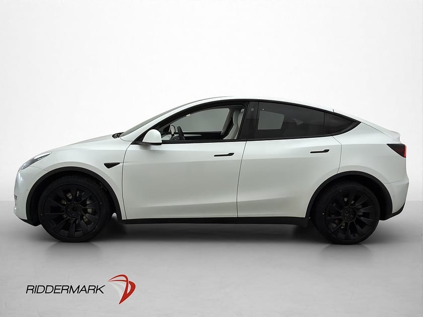 Bild 5 av Tesla Model Y Long Range AWD Autopilot Panorama MOMS