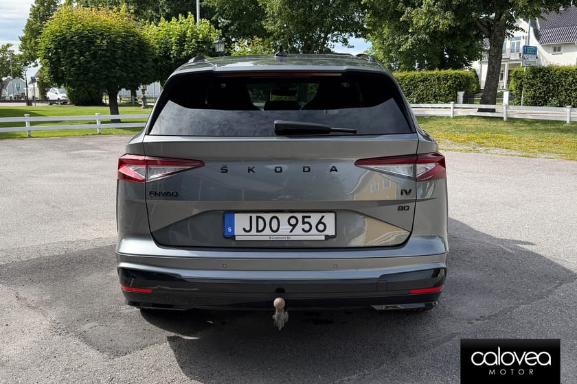 Bild 4 av Škoda Enyaq iV 80 Skoda Sportline 204 hk Automat - Elinfällbar dragkrok, Sportline