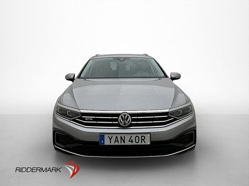 Bild 2 av Volkswagen Passat Sportscombi GTE 218hk Cockpit Drag Kamera Värmare Navi
