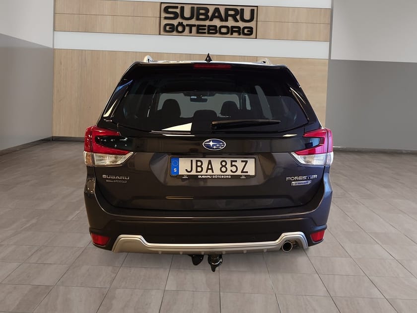 Bild 4 av Subaru Forester e-Boxer XFuel 2.0i Aut Active (150hk) *Dragkrok, Årsskatt 1 086kr*