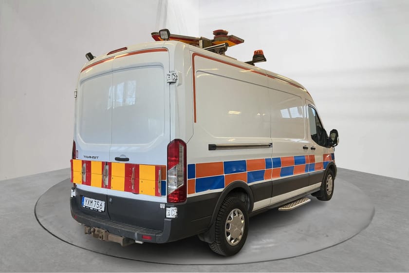 Bild 3 av Ford Transit 350 2.0 TDCi 170hk Lift Verkstad Kamera