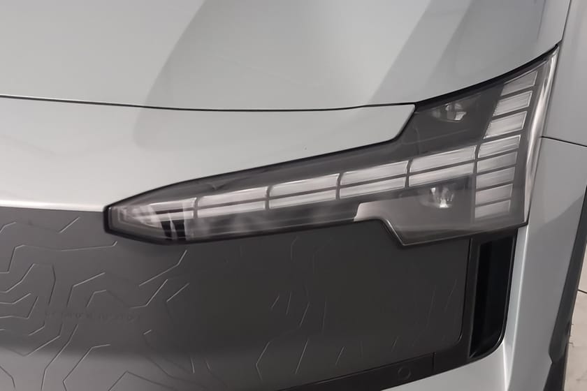 Bilde 4 av Volvo EX30 Cross Country Twin Motor Performance - 428Hk - AWD - 360 KAMERA - GLASSTAK