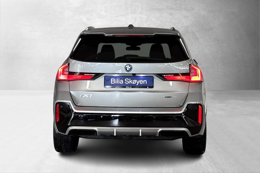 Bilde 3 av BMW iX1 xDrive30