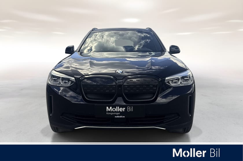 Bilde 2 av BMW iX3 Fully Charged