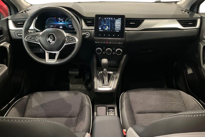 Bild 2 av Renault Captur E-TECH Plugin-Hybrid 160 Techno