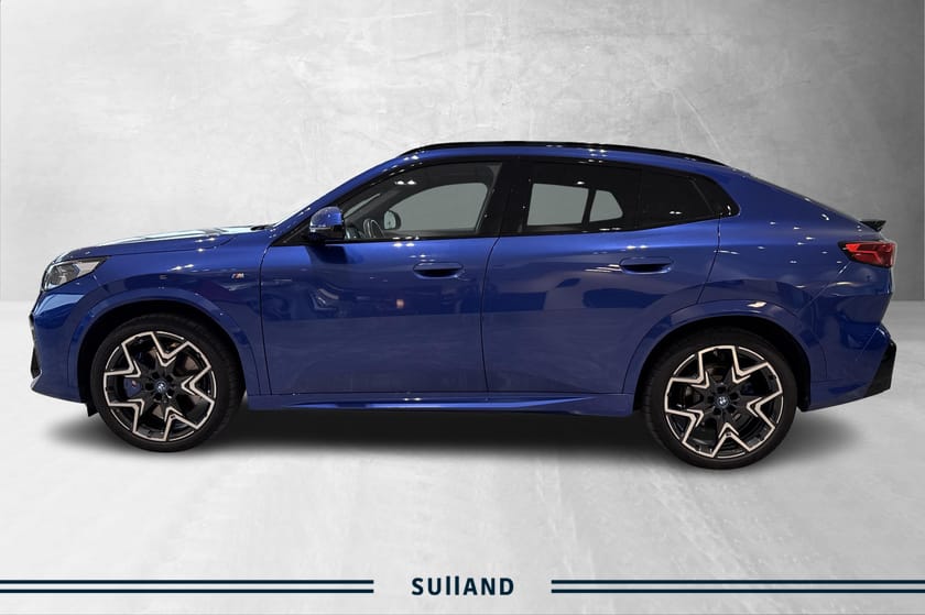 Bilde 2 av BMW iX2 xDrive30 – M Sport | Harman | Iconic Glow