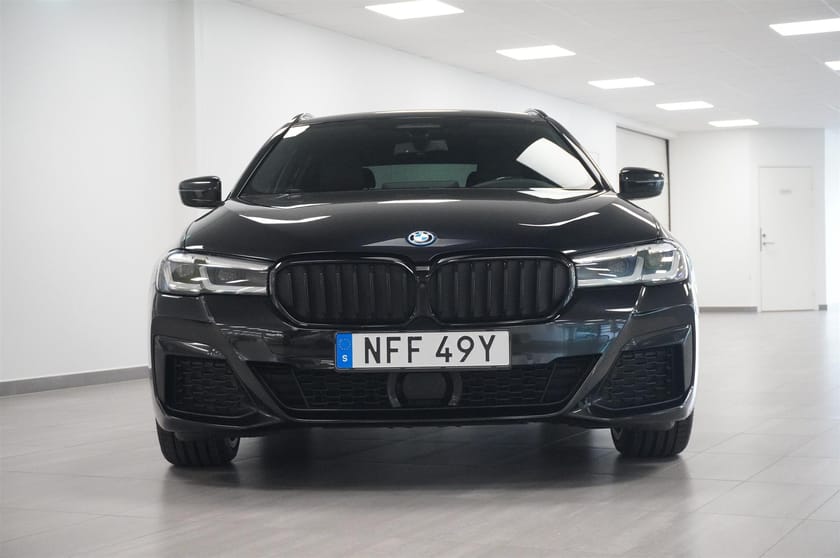 Bild 5 av BMW 530e xDrive Touring M-Sport Innovation DAP HiFi Drag