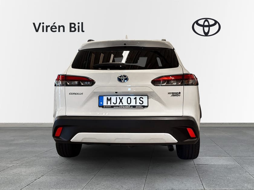 Bild 4 av Toyota Corolla Cross Hybrid AWD-i Style Pluspaket (V-hjul/drag)
