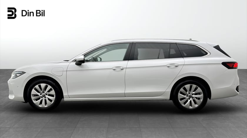 Bild 2 av Volkswagen Passat Variant eHybrid 1.5 TSI e-HYBRID/DRAG/NAVIGATION