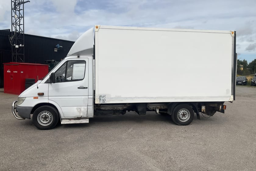 Bild 2 av Mercedes-Benz Sprinter 316 CDI Chassi Cab Volymskåp (156hk) BG-Lyft
