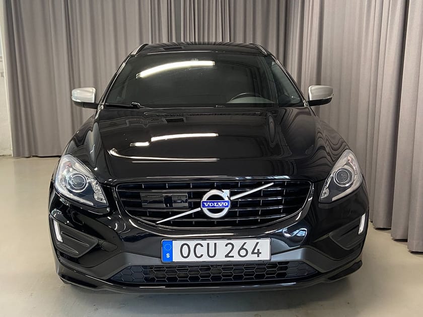 Bild 2 av Volvo XC60 D4 190hk AWD Classic R-Design Drag Pvärm Backkamera