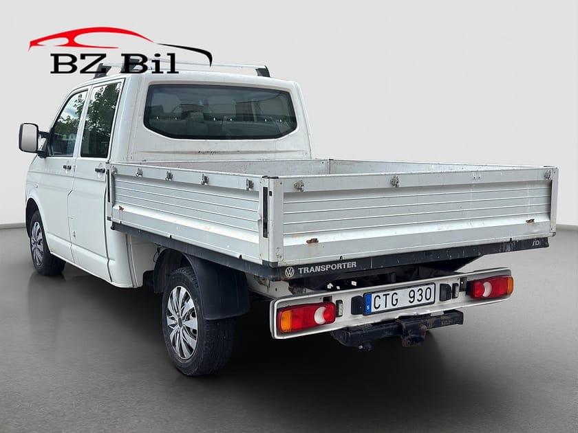 Bild 3 av Volkswagen Transporter Chassi Dubbelhytt 1.9 TDI 6 Sits Flak
