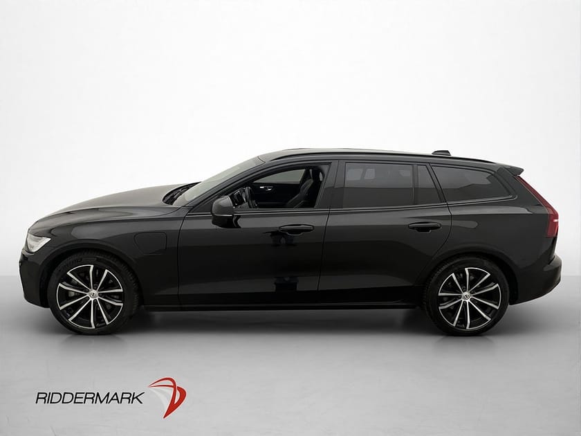 Bild 4 av Volvo V60 T6 AWD Plus Dark Drag Värmare Kamera Navi Skinn