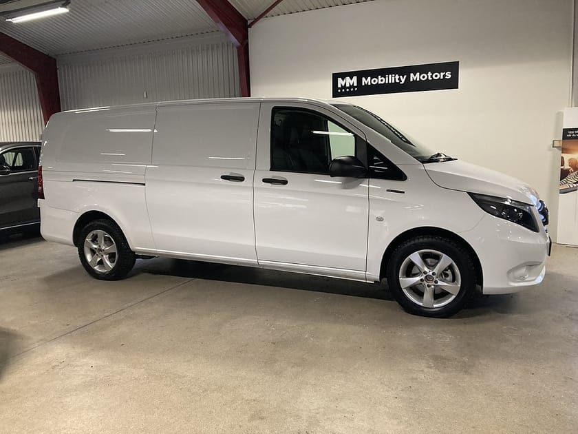 Bild 2 av Mercedes-Benz eVito 112