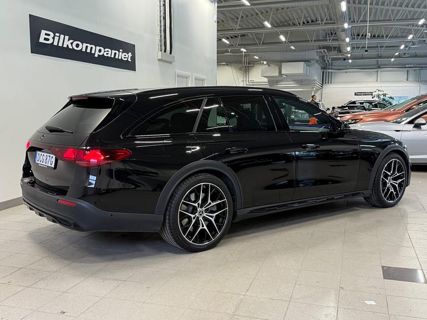 Bild 3 av Mercedes-Benz E 300 de 4MATIC All-Terrain 9G-Tronic Advanced Plus
