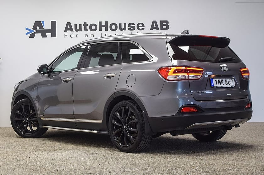 Bild 2 av Kia Sorento 2.2 CRDi AWD 200HK 7-sits Drag Pano 360 Infinity