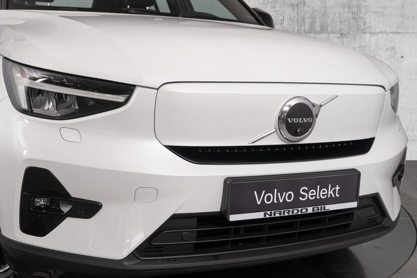 Bilde 3 av Volvo XC40 Recharge Single Motor 231 hk Ultimate. Varmepumpe/Soltak/360/Harman Kardon