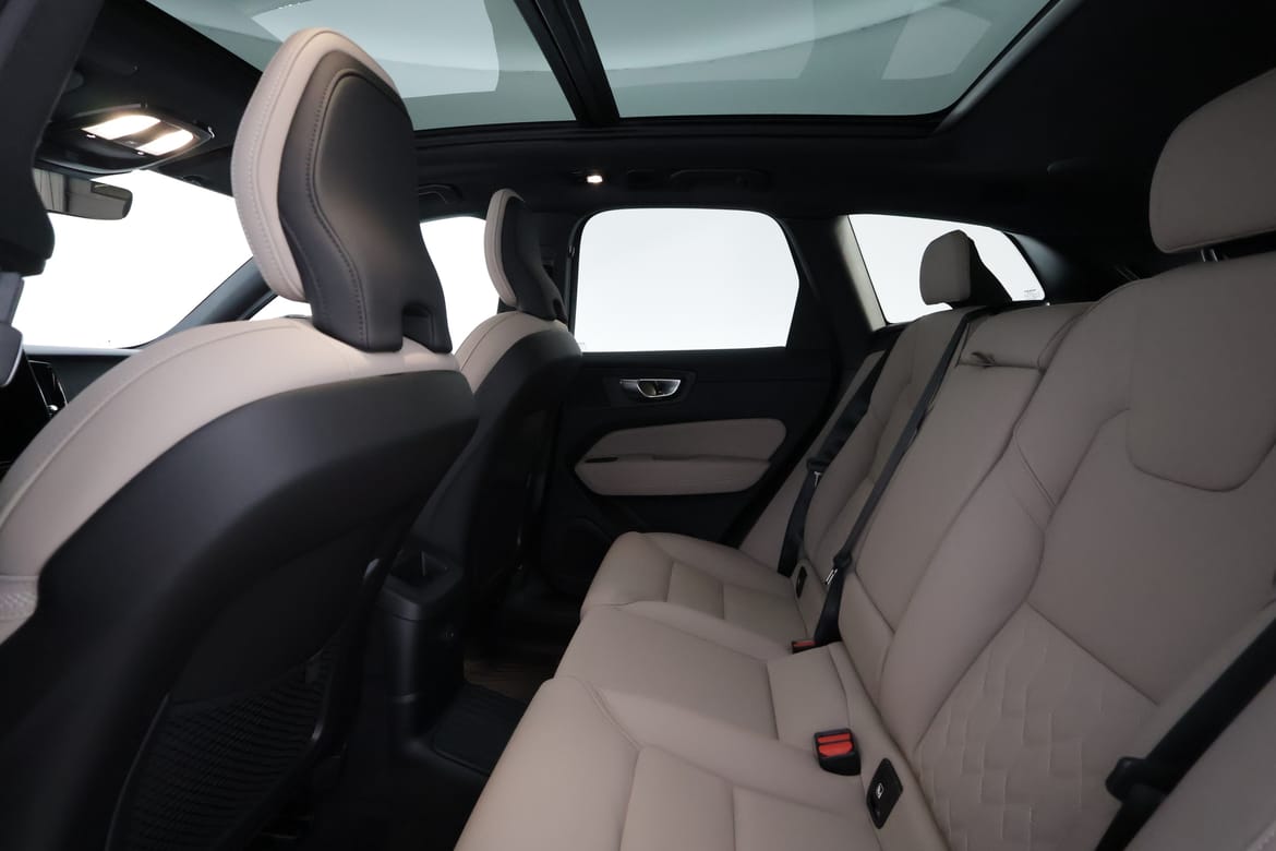 Volvo XC60 2027 - miniatyr 13