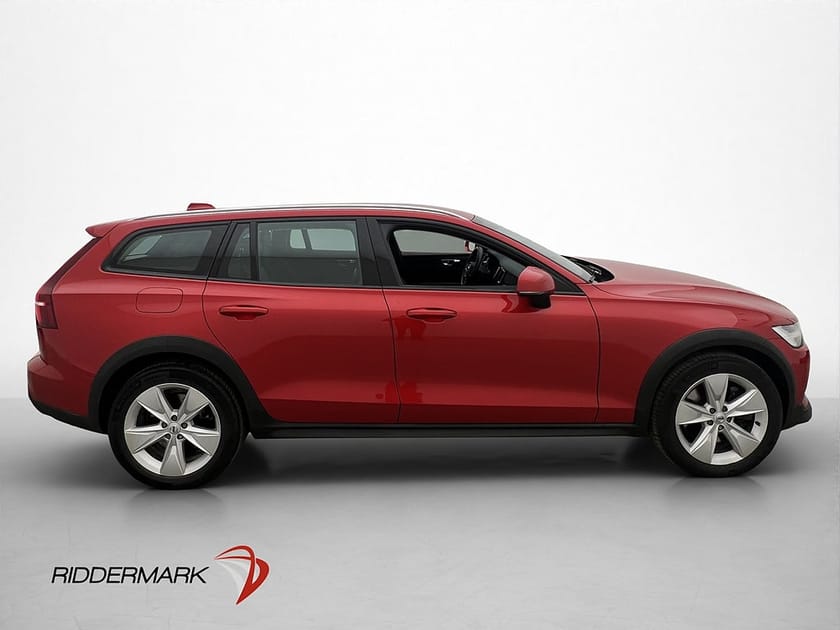 Bild 4 av Volvo V60 Cross Country B5 AWD 250hk Advanced H/K Värm Drag