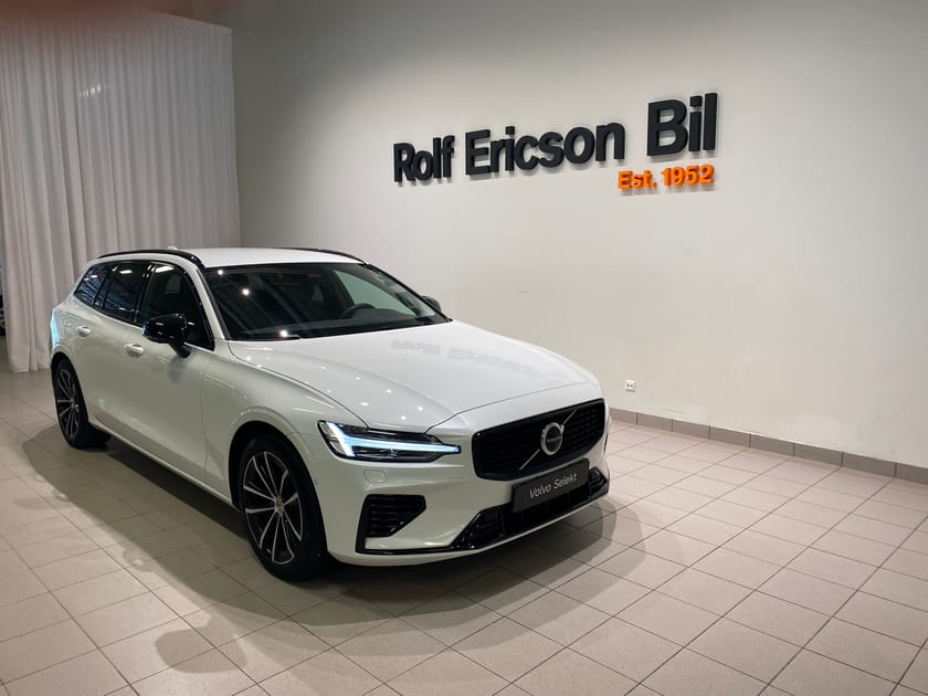 Bild 1 av Volvo V60 T6 Plus Dark Edition