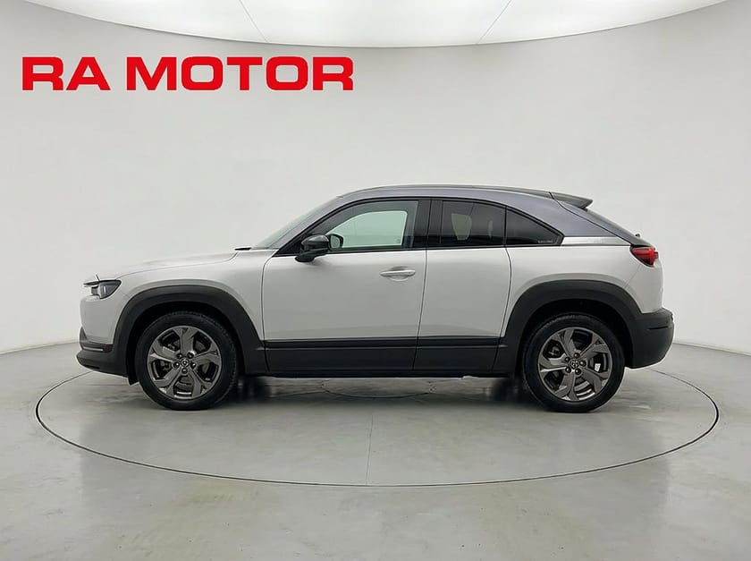 Bild 3 av Mazda MX-30 e-Skyactiv EV 143hk | First Edition | Industrial Vintage |