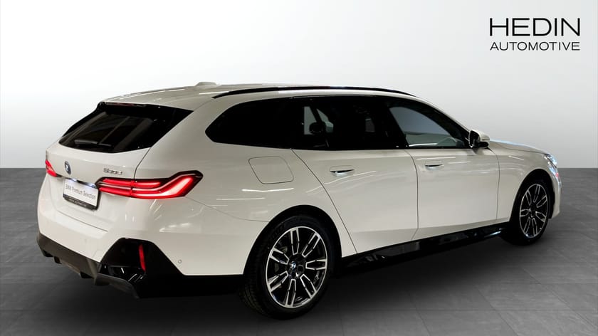 Bild 2 av BMW 530e xDrive Touring G61 M Sport, H/K ljud, Driving Assistans Plus