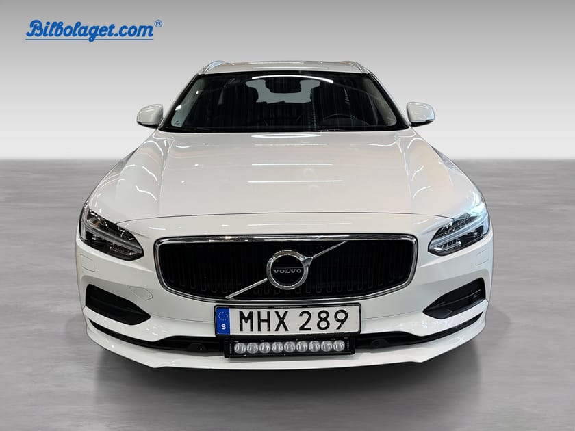 Bild 2 av Volvo V90 D4 AWD Momentum Advanced Edition