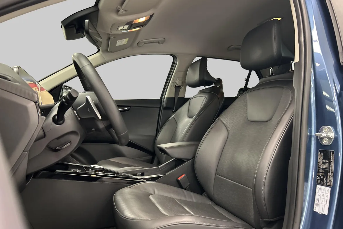 picture of a car