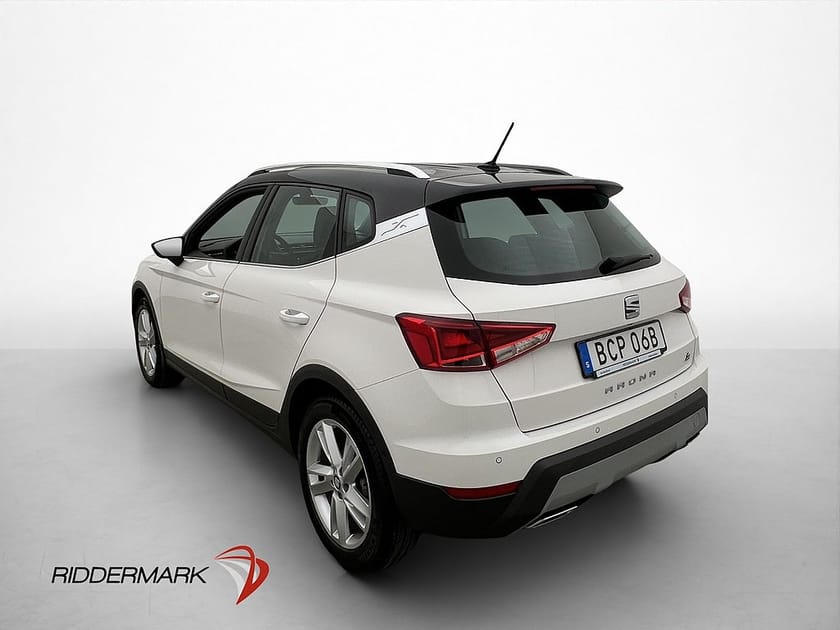 Bild 5 av SEAT Arona 1.0 TSI 110hk DSG FR Cockpit Kamera CarPlay