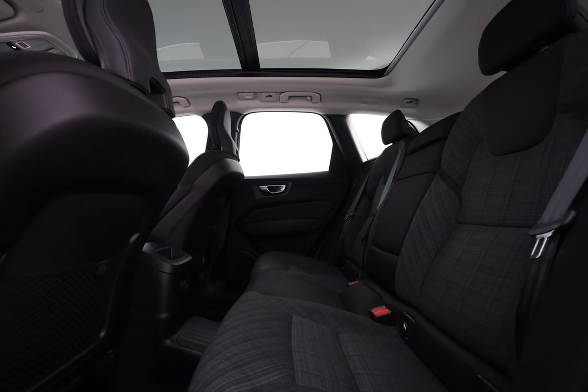 Volvo XC60 2025 - miniatyr 10