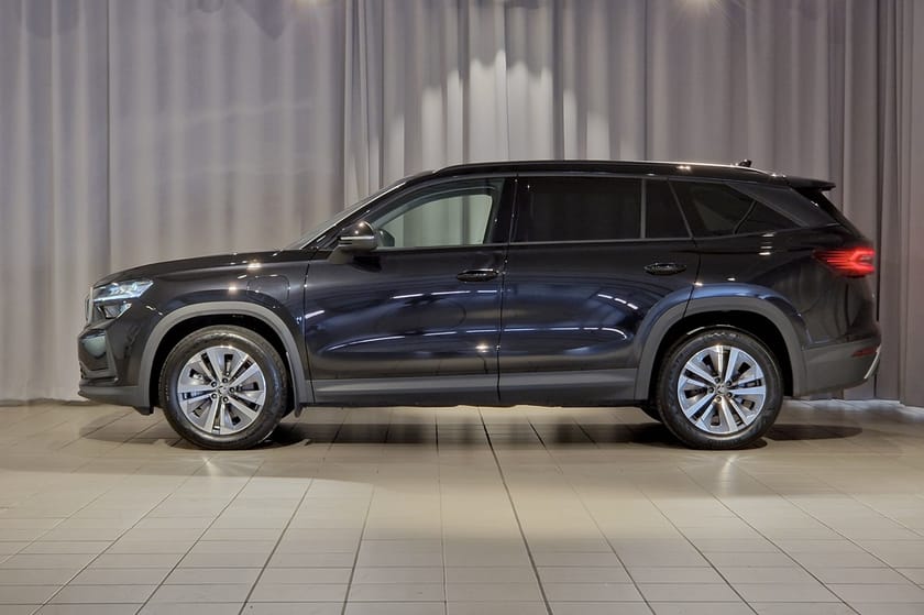 Bild 3 av Škoda Kodiaq iV SELECTION / 1,5 TSI / 204 HK / Drag / Matrix