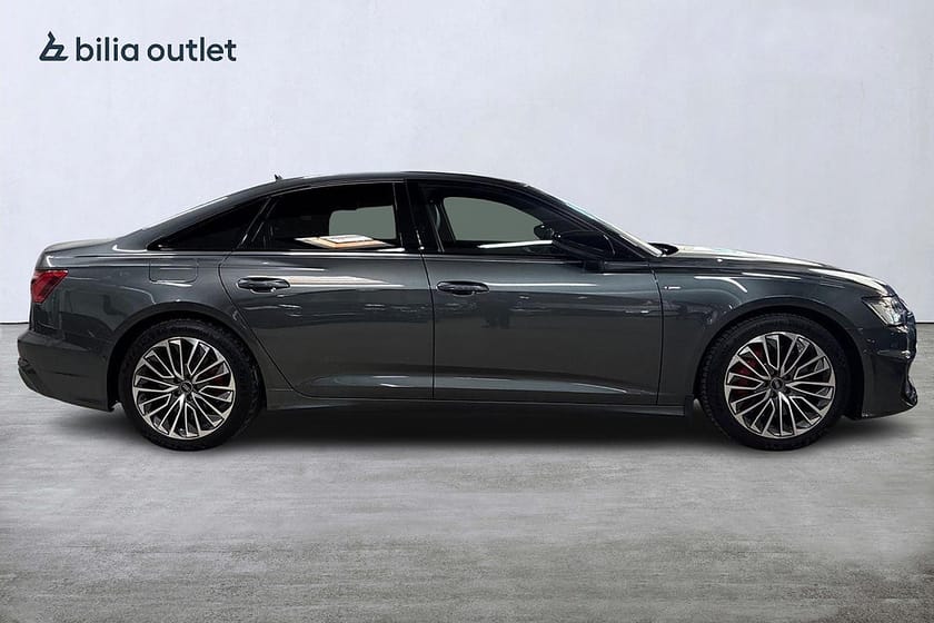 Bild 5 av Audi A6 Sedan 55 TFSI e quattro aut S-Line 367hk Cockpit Drag