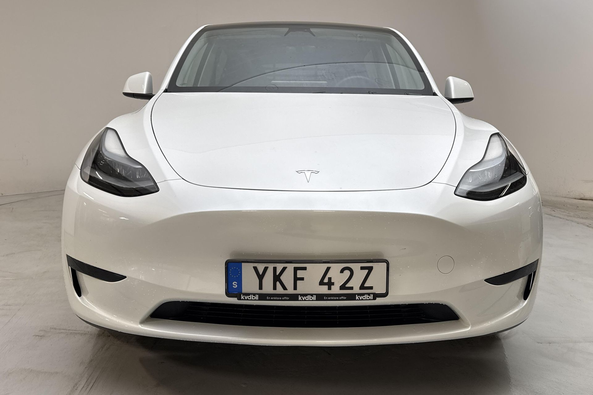 Tesla Model Y Standard Range RWD 2024, bild 5/10