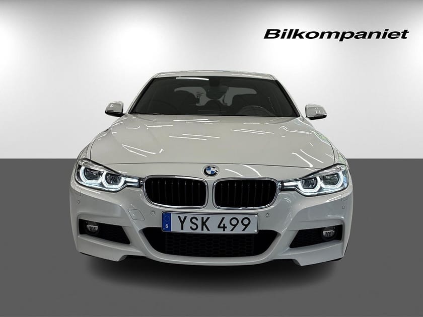 Bild 2 av BMW 320i xDrive Sedan