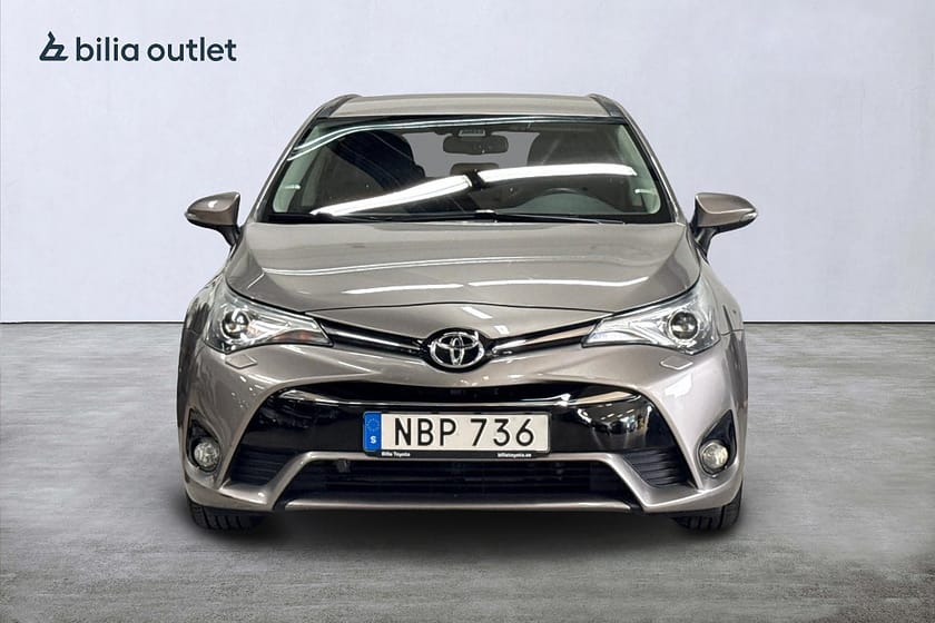 Bild 3 av Toyota Avensis Kombi 1.6 D-4D Active Plus 112hk Navi Backkamera