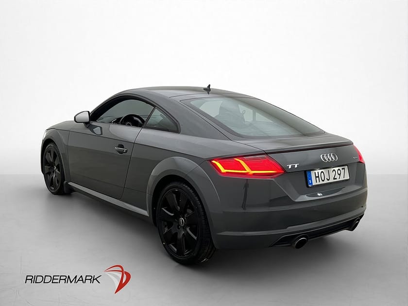 Bild 4 av Audi TT Coupé 2.0 TFSI 230hk Cockpit 0,64l/mil
