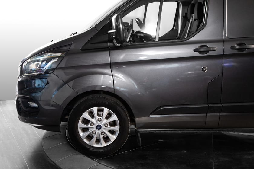 Bilde 4 av Ford Transit Custom 340 Plug-in Hybrid L1 1,0 Ecoboost Automat
