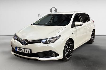 Toyota Auris Hybrid e-CVT 136 HK AUT INTENSE EDITION PDC B-KAMERA