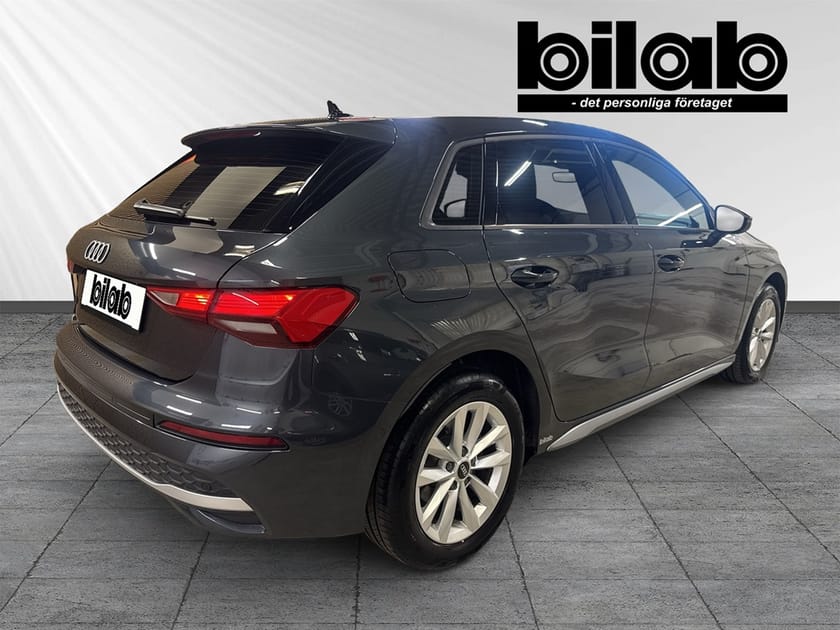 Bild 4 av Audi A3 Sportback 35 TFSI 150HK S-tronic, Värmare, Navigation