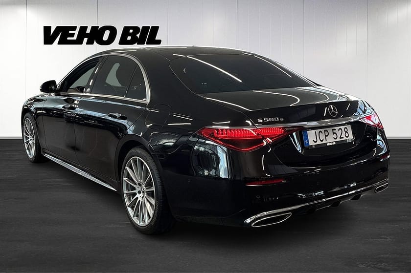 Bild 4 av Mercedes-Benz S 580 e 4MATIC L AMG Burmester HUD 360° Pano