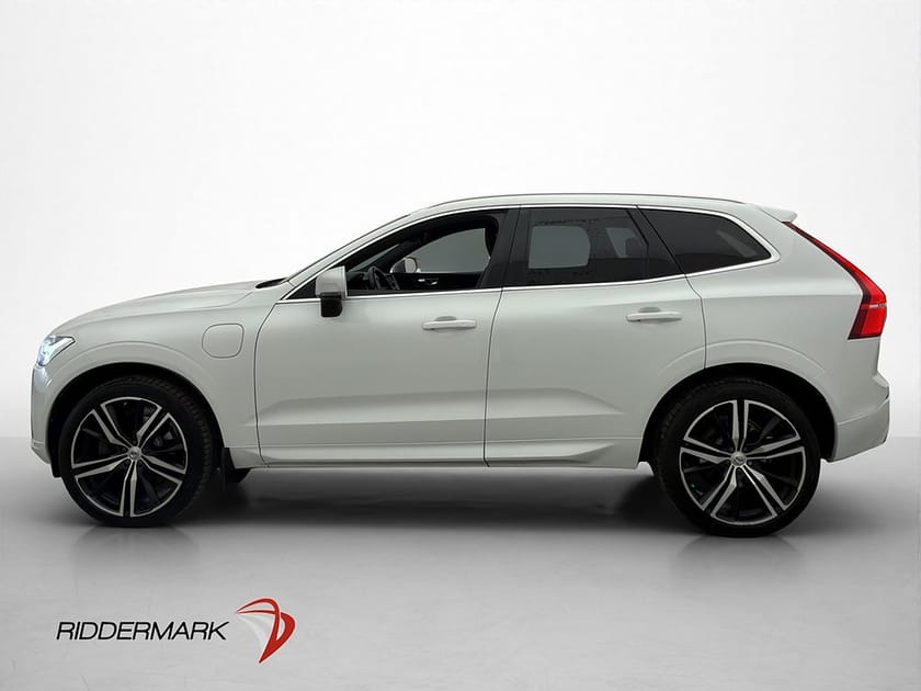 Bild 4 av Volvo XC60 T8 AWD R-Design Pano Värmare Kamera Drag Skinn