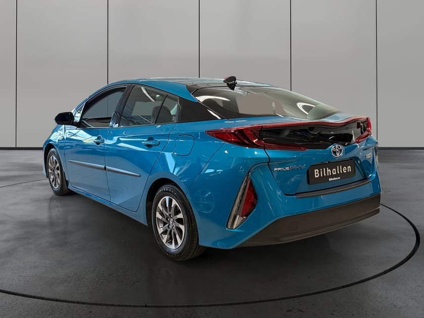 Bilde 3 av Toyota Prius Plug-in Hybrid 