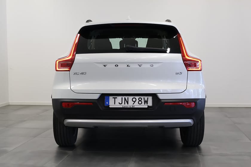 Bild 5 av Volvo XC40 B3 DCT Essential V-Hjul Kamera 1Ägare Navi