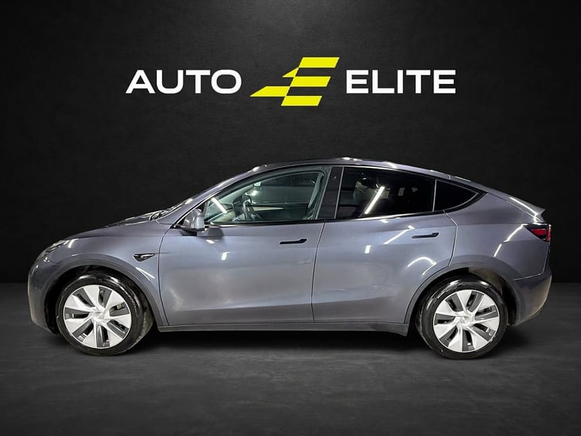 Bild 2 av Tesla Model Y Long Range AWD AWD|SoV-DÄCK|AUTOPILOT|PANO|514HK|1 BRUKARE