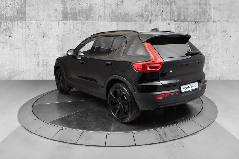 Bilde 5 av Volvo EX40 Twin Motor Performance Ultra Black Edition Loaded