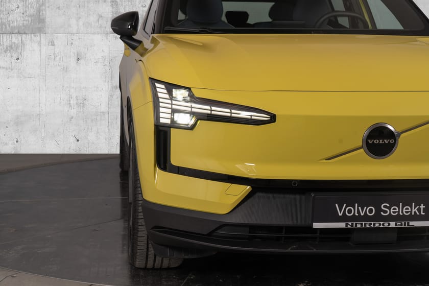 Bilde 4 av Volvo EX30 Single Motor Extended Range Plus 272 hk. Harman kardon/Adaptiv CC/Varmepumpe
