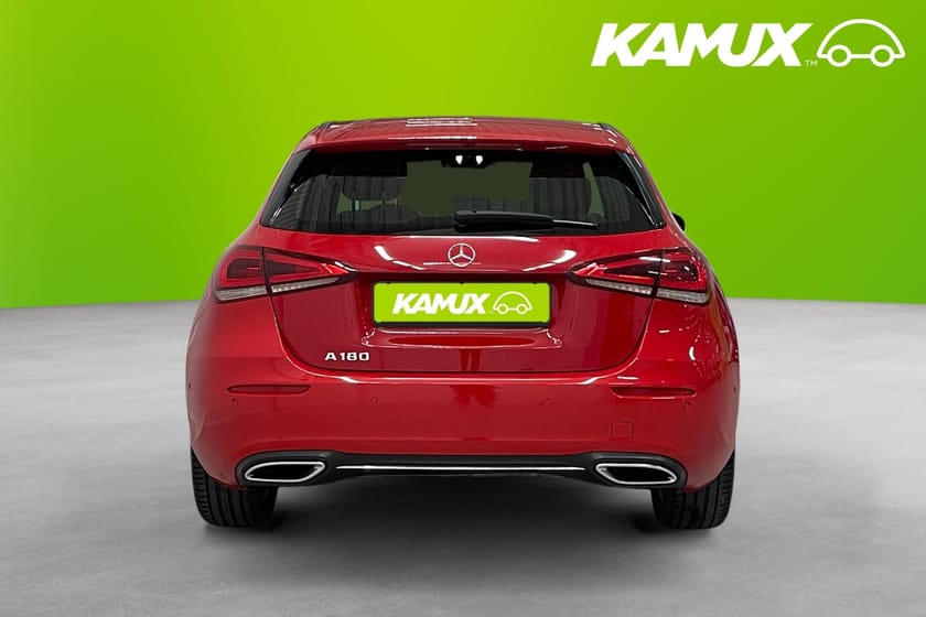Bild 5 av Mercedes-Benz A 180 7G-DCT Progressive Navi Backkamera