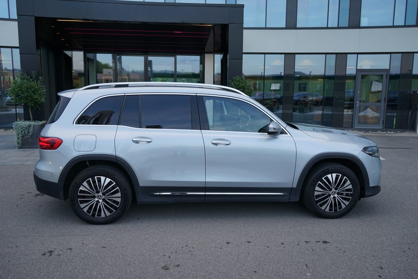 Bilde 5 av Mercedes-Benz EQB 300 4MATIC